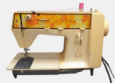 Machine à coudre SINGER 353 Starlet